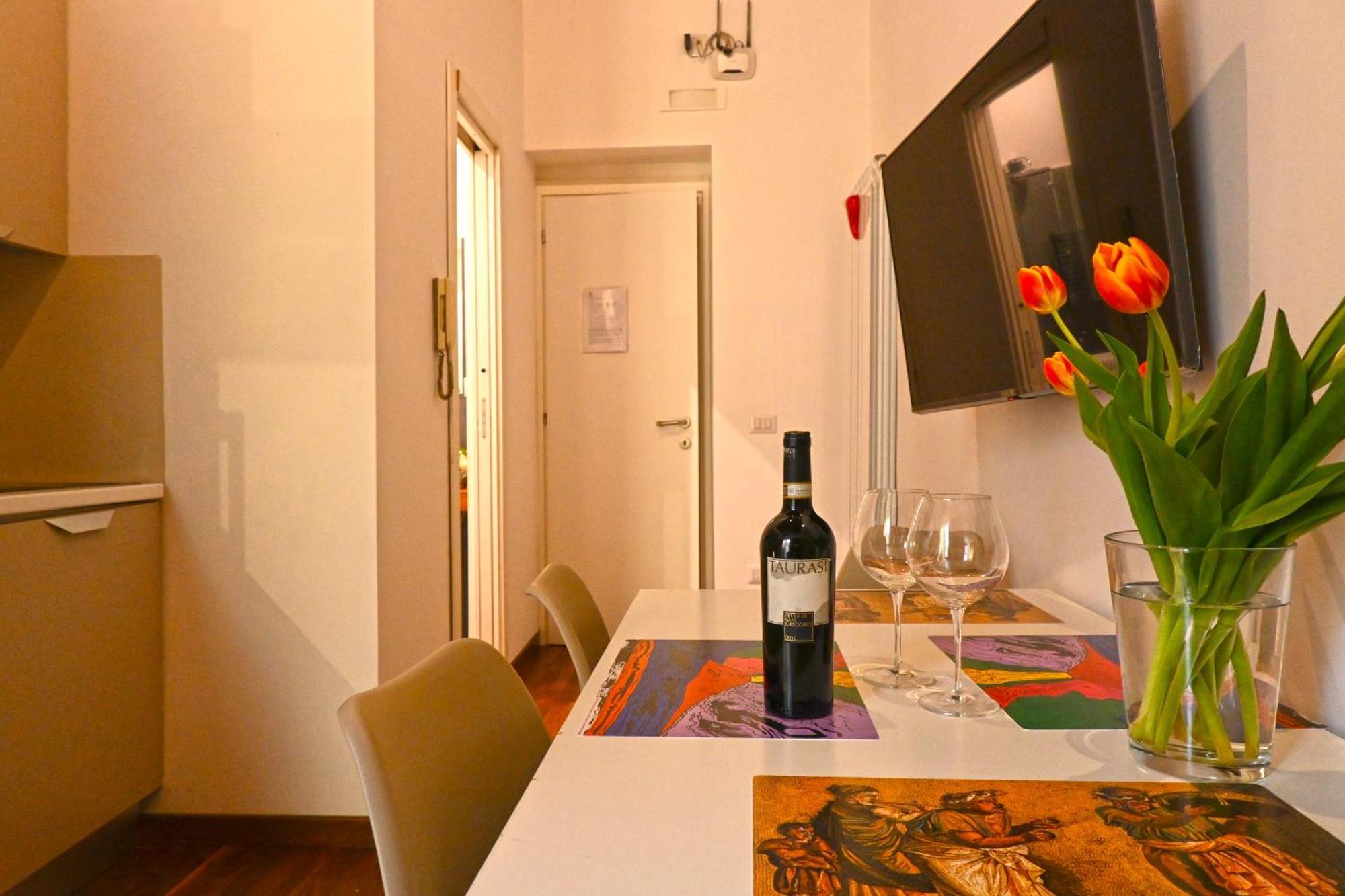 Appartamento La Casa di Apollo Napoli Esterno foto